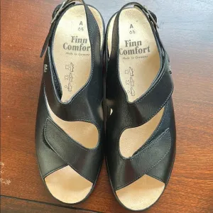 NWT Finn Comfort Djerba Women's Black Leather Comfort Sandals