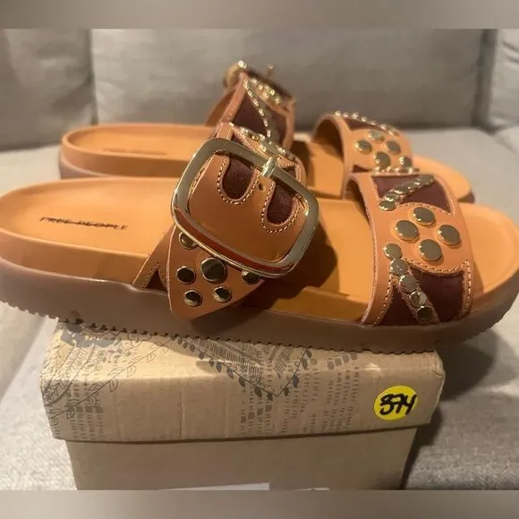 NWT free people women's size 8.5 revelry studded sandal