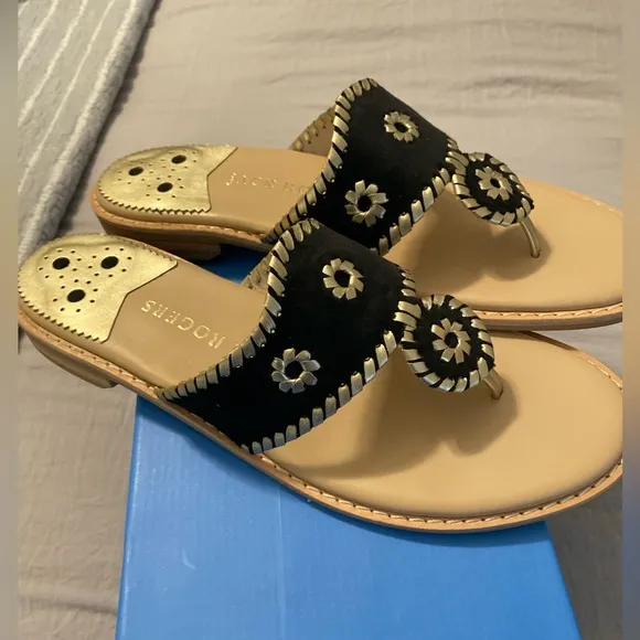 NWT Jack Rogers Black and Gold Sandals suede Navajo classic sandals