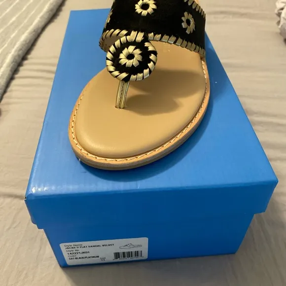 NWT Jack Rogers Black and Gold Sandals suede Navajo classic sandals