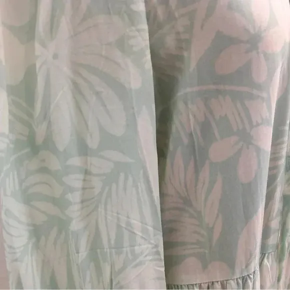 NWT Jax Sea long sleeve Hawaiian print dress/cover up. Size S