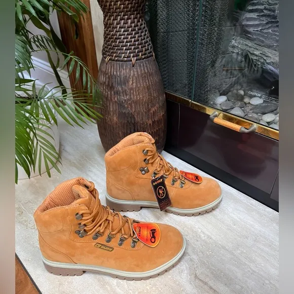 NWT Lugz Men’s Pine Ridge WR Boots