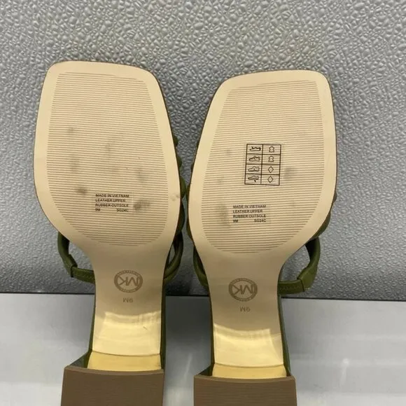 NWT Michael Kors Sandals Women's US9M Astra Leather Mule Heeled Sandals