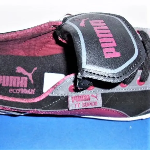 NWT Puma athletic shoes Skater 9.5 RETRO Black Red NOT PINK DISCOUNT SHIPPING!