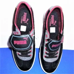NWT Puma athletic shoes Skater 9.5 RETRO Black Red NOT PINK DISCOUNT SHIPPING!