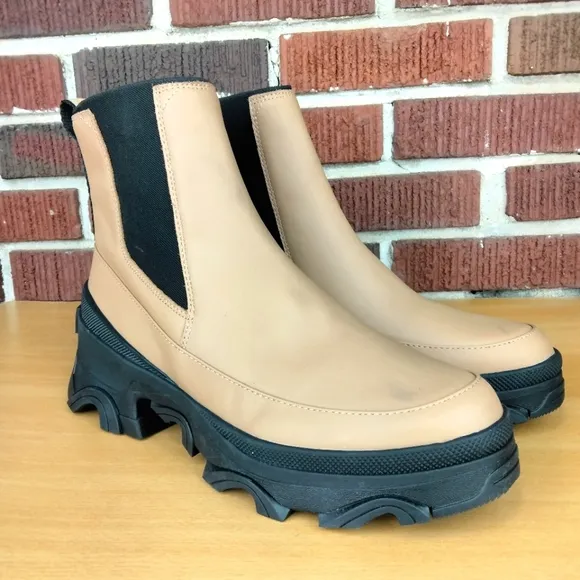 NWT Sorel Brex Waterproof Pull On Chelsea Boots in Tawny Buff Sz. 12