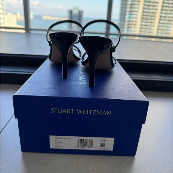 NWT Stuart Weitzman Dancer 80 patent-leather mules