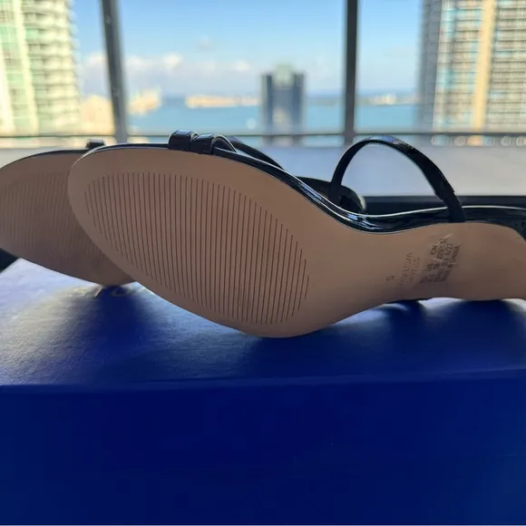 NWT Stuart Weitzman Dancer 80 patent-leather mules