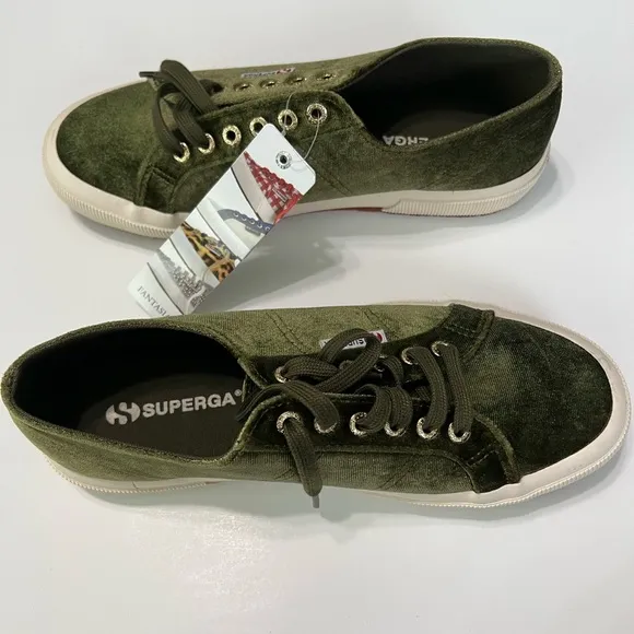 NWT Superga Velvet Laced Skater Sneakers