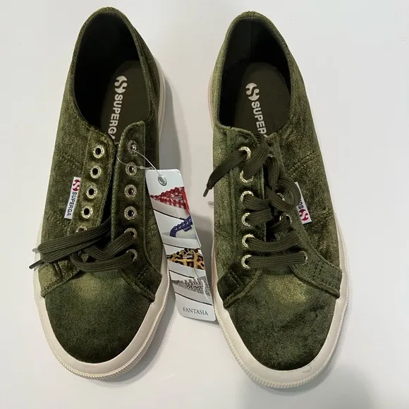NWT Superga Velvet Laced Skater Sneakers