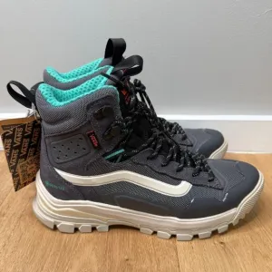 NWT Vans MTE UltraRange EXO Hi Gore-Tex Boot Insulated Fall Winter Sneaker