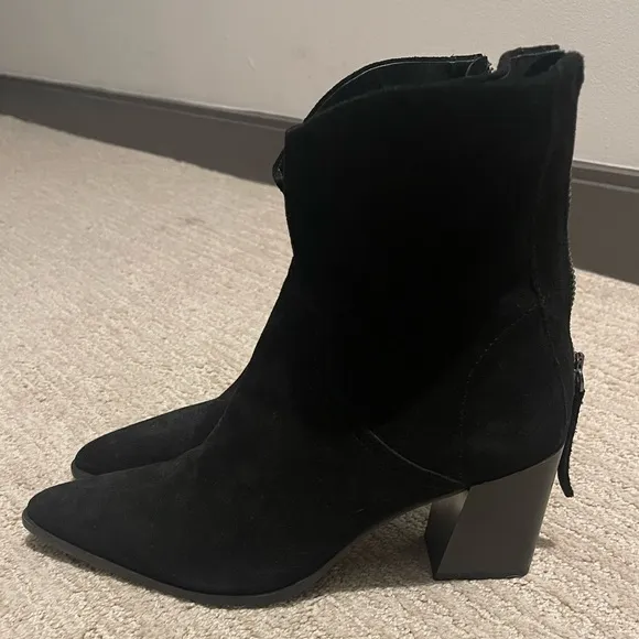 NWT ZARA GENUINE SUEDE BLACK POINTED TOE BOOTS 39