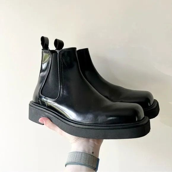 NWT Zara Men's Limited Edition Square Toe Leather Chelsea Boots in Black