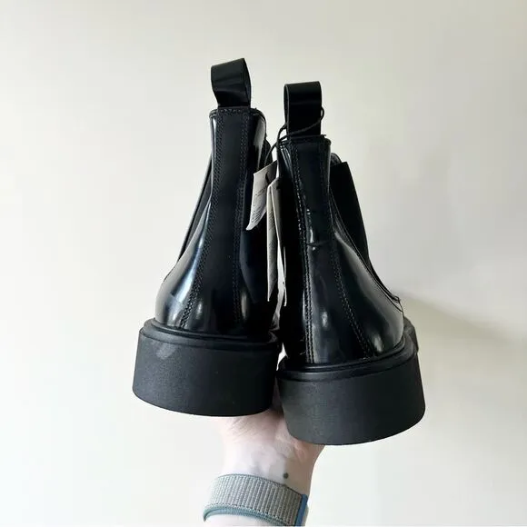 NWT Zara Men's Limited Edition Square Toe Leather Chelsea Boots in Black