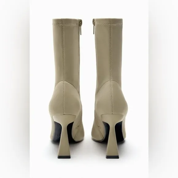NWT. Zara Taupe Gray Stretch Fabric Heeled Ankle Boots. Size 8.
