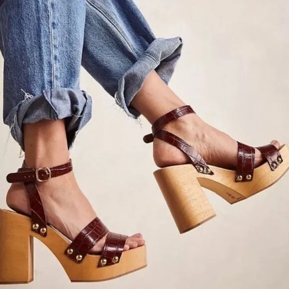 NWT Free People Mallory leather clog sandals 40