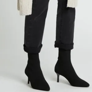 Oak   Fort Women’s Pointed-Toe Sock Boots in Black Size 5