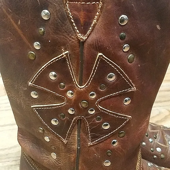 Oak Tree Farms leather studded western boots women's sz 7