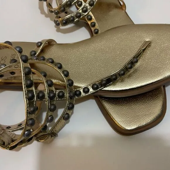 Oasis Society Oaklyn Studded Gladiator Gold Silver Sandals Sz. 8.5