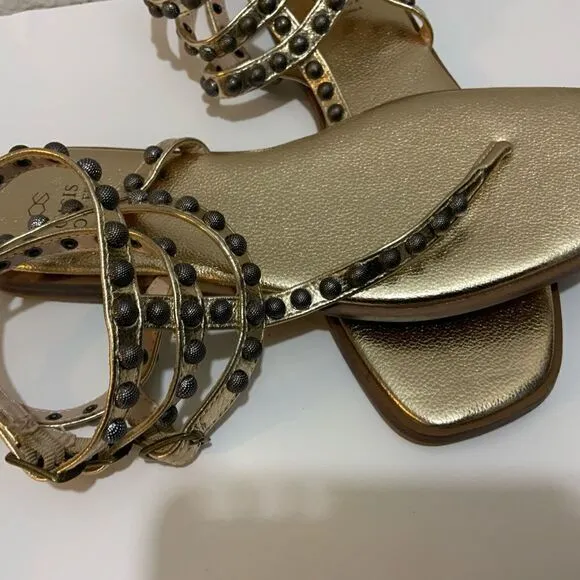 Oasis Society Oaklyn Studded Gladiator Gold Silver Sandals Sz. 8.5