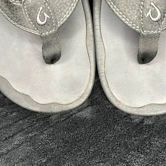 ‘Ohana Olukai$80 NewMen’s Water-Friendly Beach Sandals in Pavement