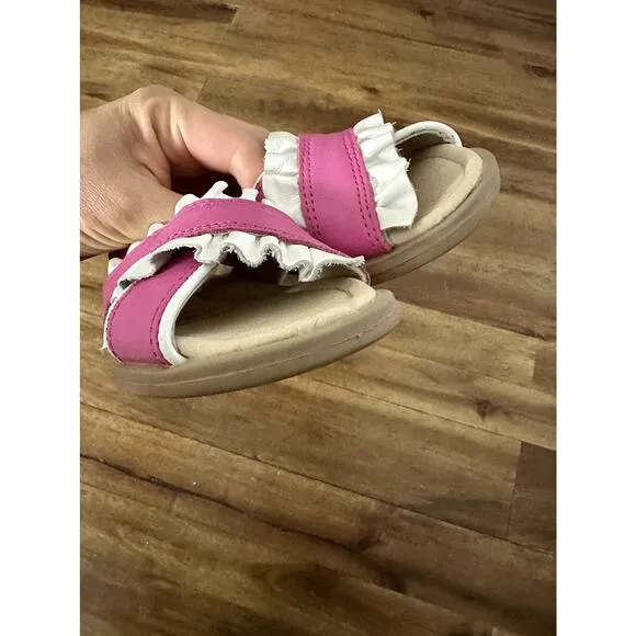 Old Soles Queen Ruffled Sandals Fuchsia Pink Snow White Leather Slingbacks 8
