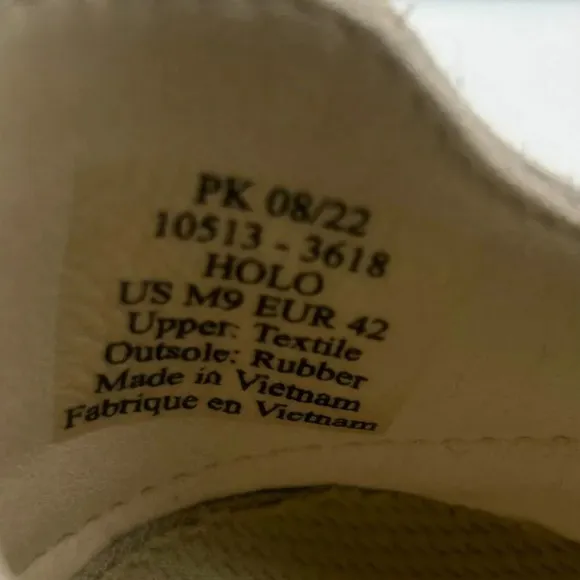 Olukai Holo Sneaker Men 9 Off White Sand Lightweight Convertible Athletic Sport