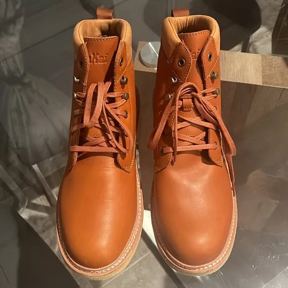 OluKai Kilakila Waterproof Lace-Up Leather Boots, Coconut Husk Size 10.5 New