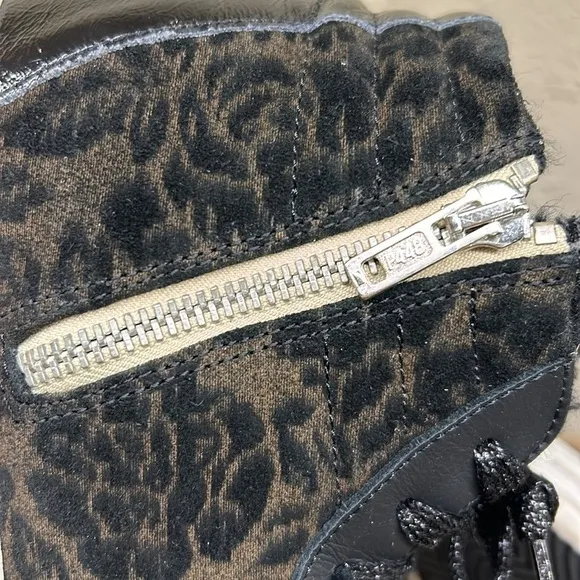 P448 Skate Boster Black Leopard Print Suede Fur Lined High Top Sneakers 40/9-9.5