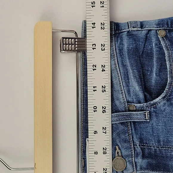 Paige High Rise Bell Canyon Distressed Jeans Size 28