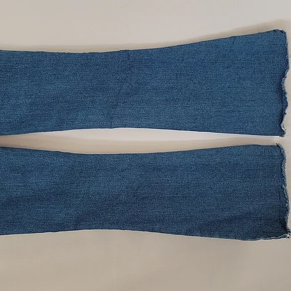 Paige High Rise Bell Canyon Distressed Jeans Size 28