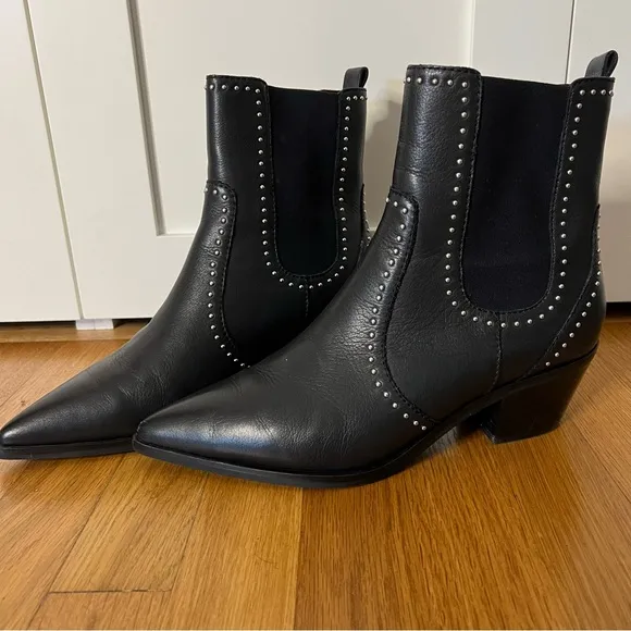 🛍️Paige Willa Black Studded Western Chelsea Boots Black Pointed Toe 10.5/11
