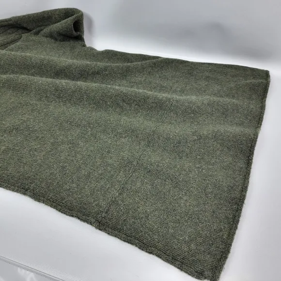 PANDEMONIUM 100% Wool Knit Sweater Sz Small