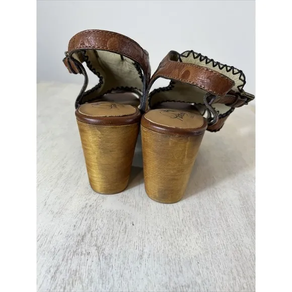 Patricia Nash Viola Brown Floral Leather  Wood Block Heel Sandals Size 9.5