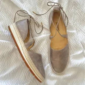 Paul Green Metallic Lace Up Loafers