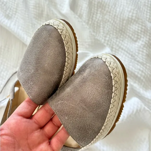 Paul Green Metallic Lace Up Loafers