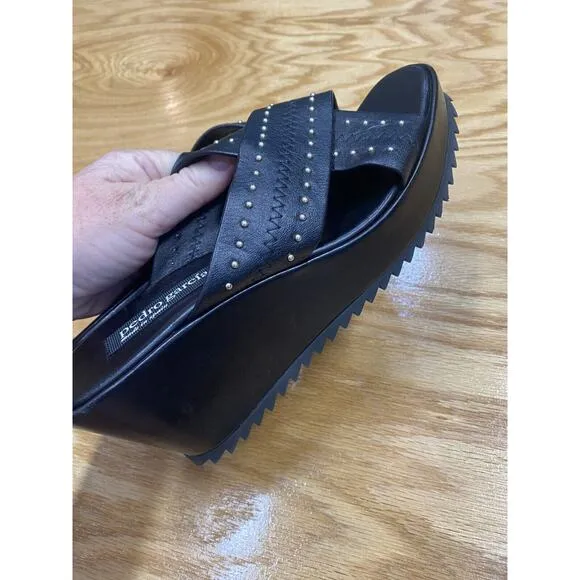 Pedro Garcia Wedge Sandals Women's 7.5 Black Leather Studded Designer Preppy S61