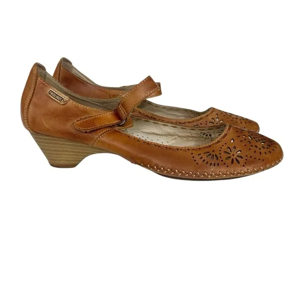 Pikolinos Brown Leather Perforated Kitten Hill Sandals