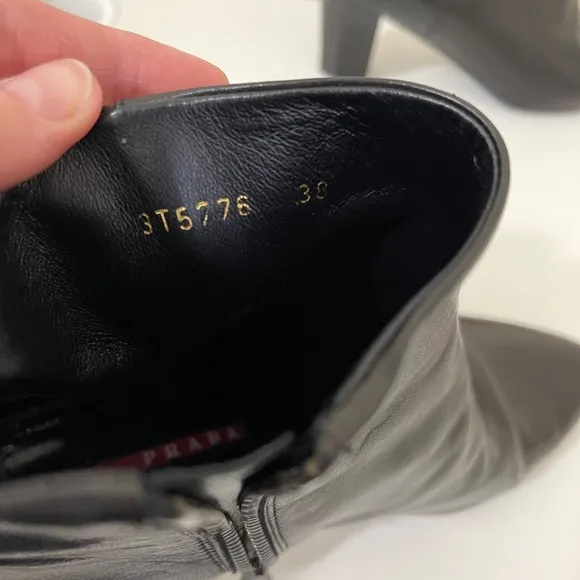 Prada Boots Womens 38 / 8 Black Leather Ankle Chunky Zip Designer Logo Italy
