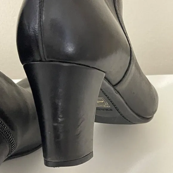Prada Boots Womens 38 / 8 Black Leather Ankle Chunky Zip Designer Logo Italy
