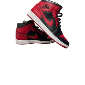 Pre Owned Air Jordan 1 Mid GS Banned Men's Size 16 Basketball Sneakers Lace Up