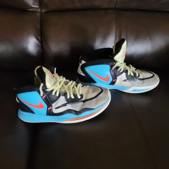 Pre- Worn Nike Kyrie Infinity SE BG 'White Citron Tint Baltic Blue' Sneakers