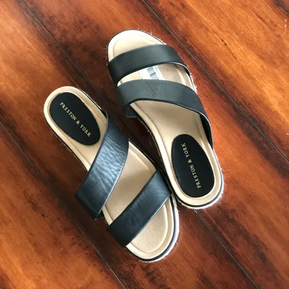 🆕Preston &amp; York Sandals.  NWT  000AE