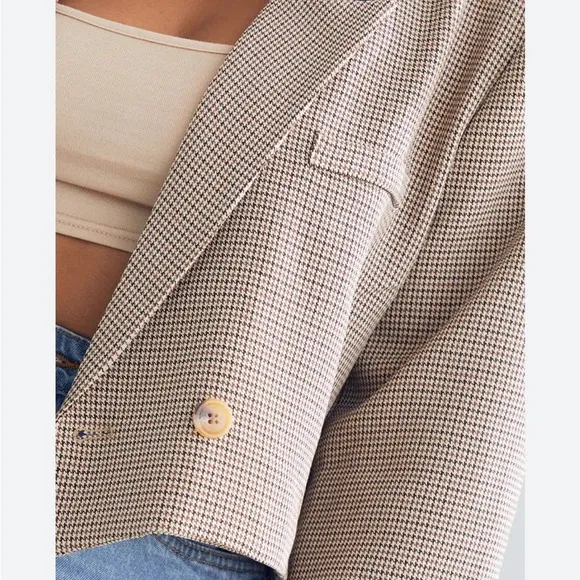 PrettyLittleThing Plus Brown Dogtooth Double Breasted Cropped Blazer NWT 18