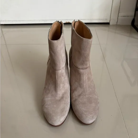 Rag &amp; Bone New York CLASSIC NEWBURY Suede Boots in Beige Size 39