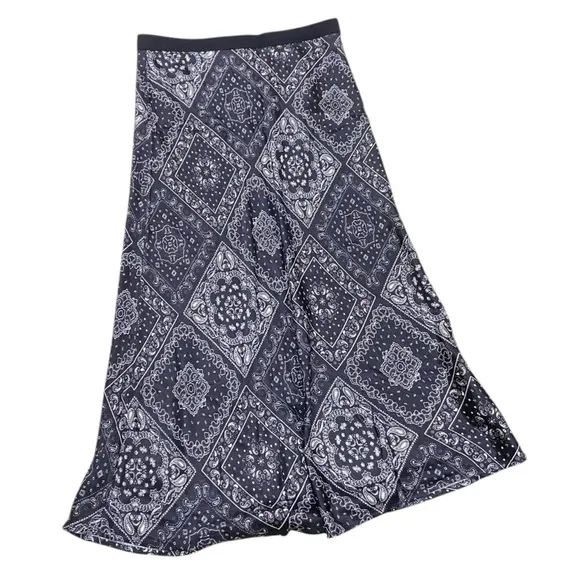 Rails black white bandana print scarf maxi skirt elastic waistband size medium