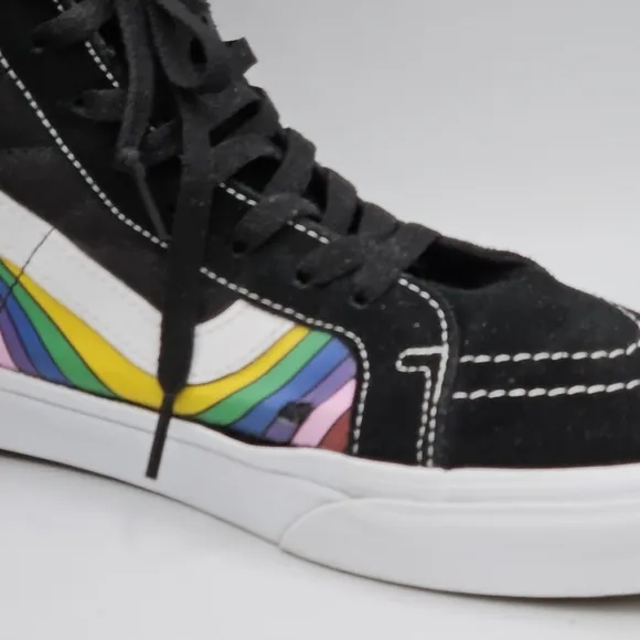 Rare htf Vans sk8-hi refract hightop rainbow skater sneakers size 10 in men