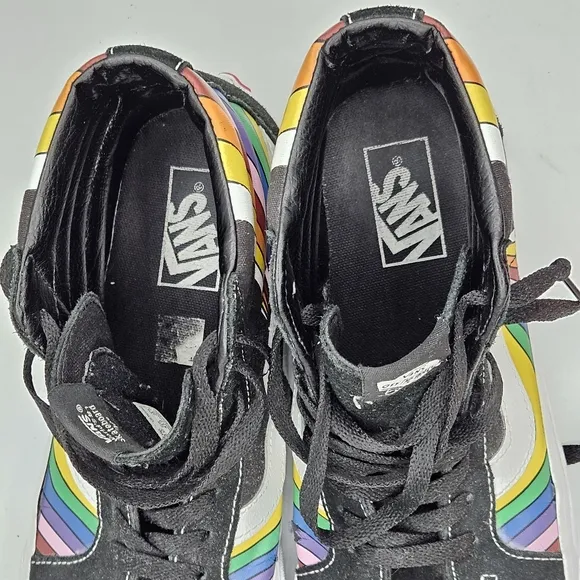 Rare htf Vans sk8-hi refract hightop rainbow skater sneakers size 10 in men