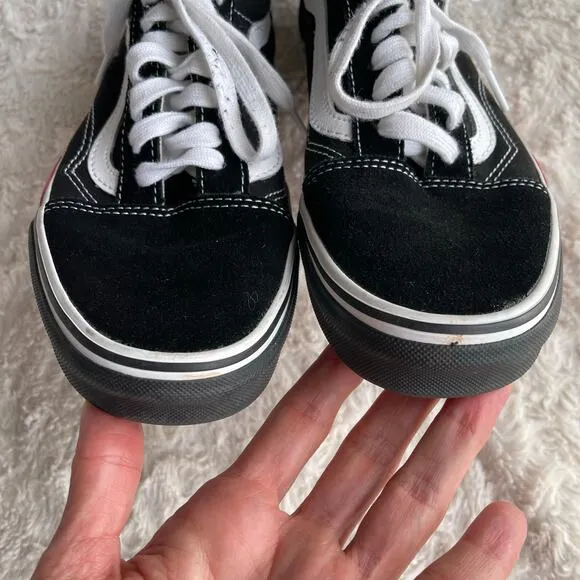 RARE Vans old skool flame cut out sneakers black white skater lace-up 8
