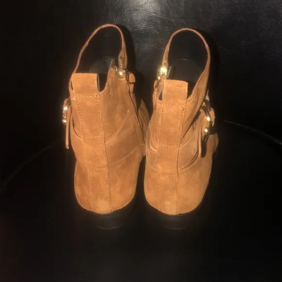 Rebecca minkoff pointed toe bootie size 9